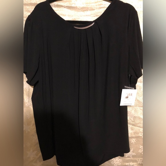 Tops - Black top (89/Madison)